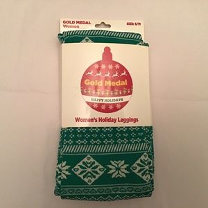 Women’s Leggings for the Holidays NWT  Size S/M  Color Green